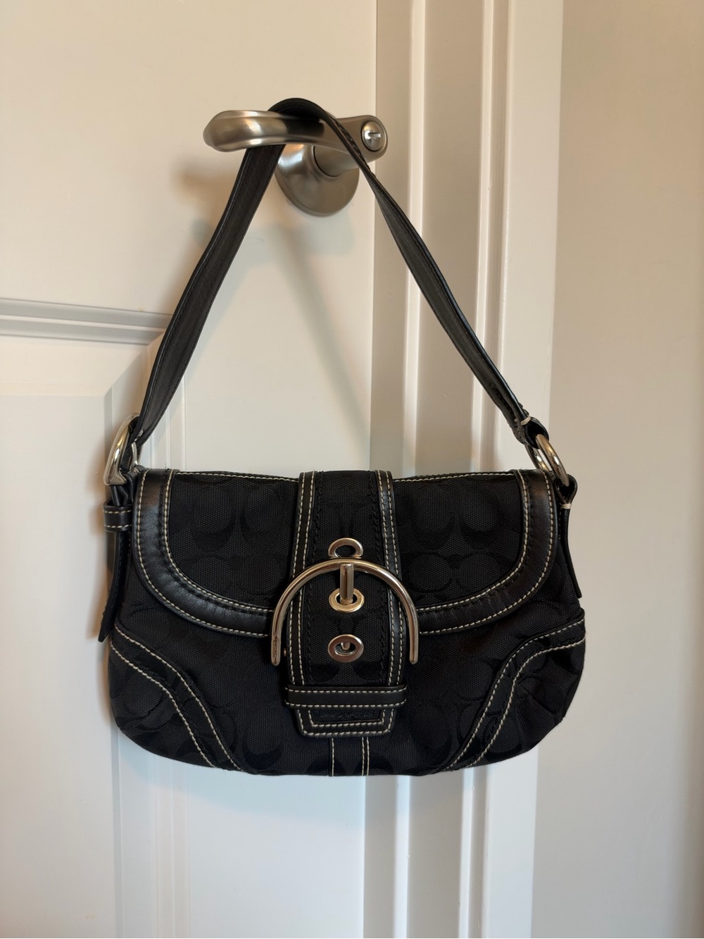 Vintage Y2K Coach Soho Signature Buckle Shoulder Bag – Style 10296